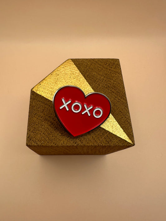 Love xoxo Pin's